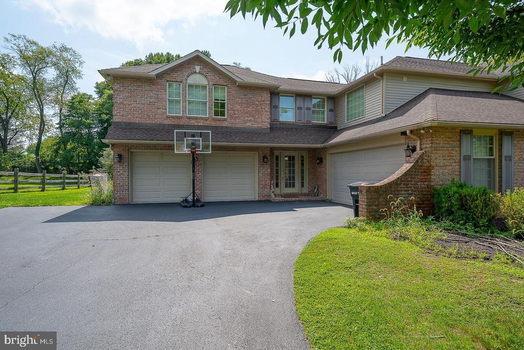 104 SPARANGO LN, PLYMOUTH MEETING, PA 19462 — photo 3