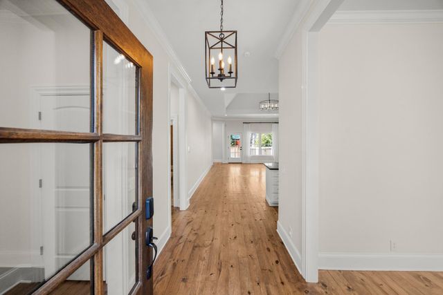 5904 Old Harding Pike, Nashville, TN 37205