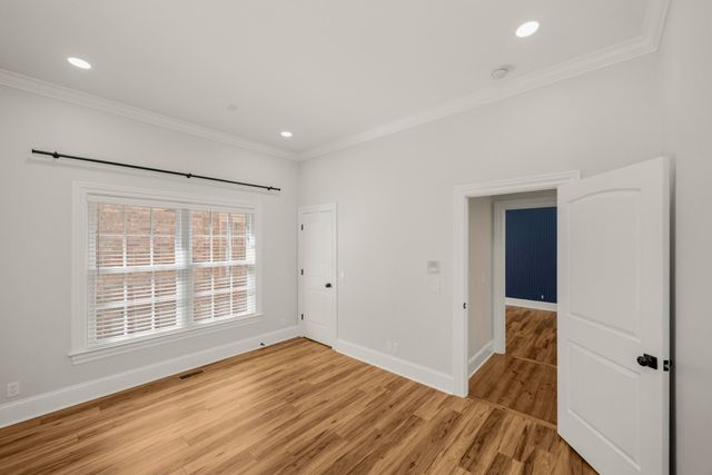 5904 Old Harding Pike, Nashville, TN 37205