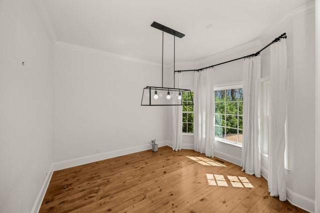 5904 Old Harding Pike, Nashville, TN 37205