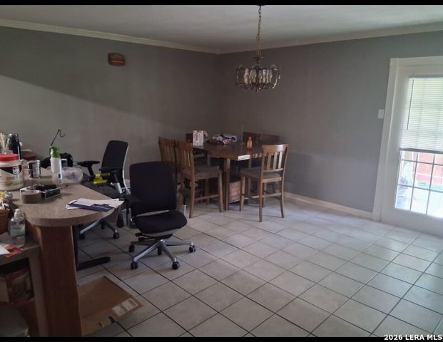 335 RADIANCE AVE, San Antonio, TX 78218