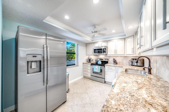 2424 N Federal Highway 107, Boynton Beach, FL 33435