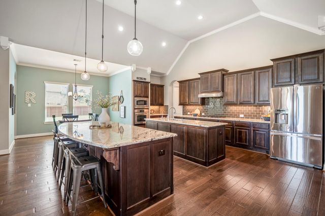 24810 Waterstone Estates Circle W, Tomball, TX 77375
