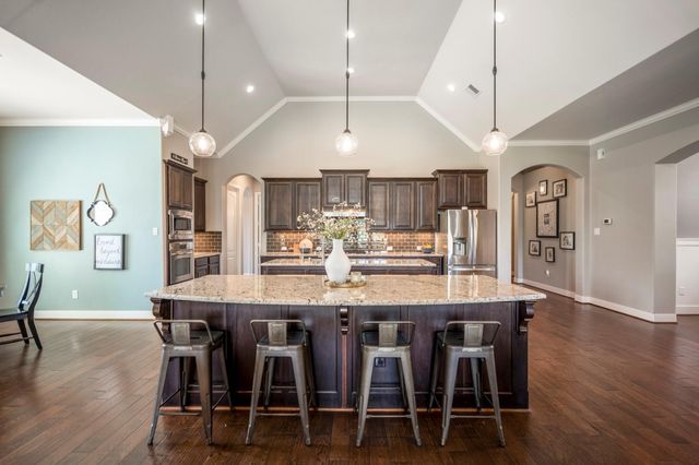 24810 Waterstone Estates Circle W, Tomball, TX 77375