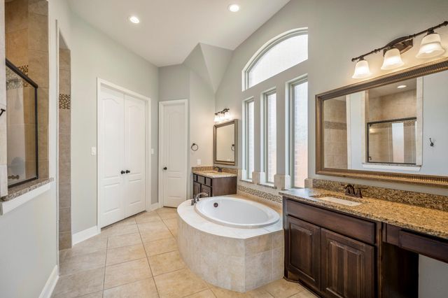 24810 Waterstone Estates Circle W, Tomball, TX 77375