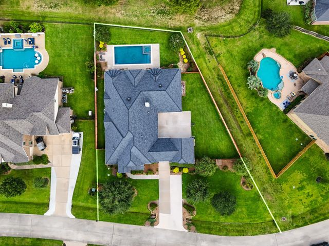 24810 Waterstone Estates Circle W, Tomball, TX 77375