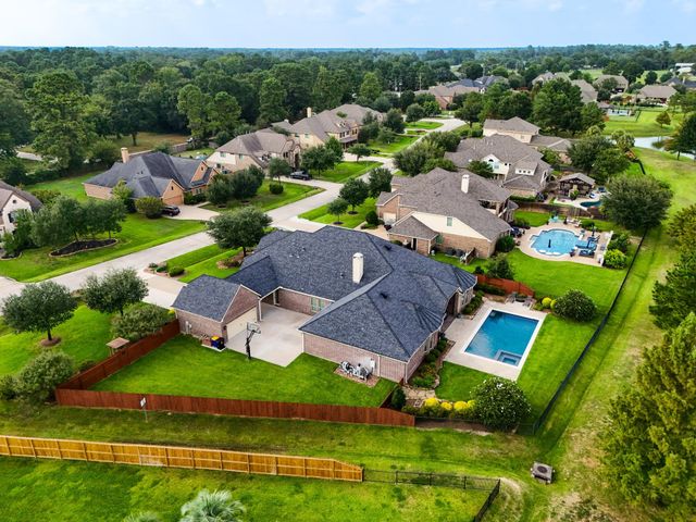 24810 Waterstone Estates Circle W, Tomball, TX 77375