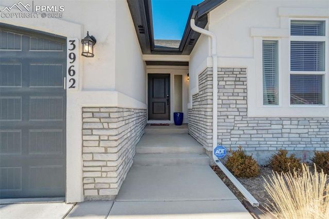 3962 Ivy Hill Drive, Colorado Springs, CO 80922