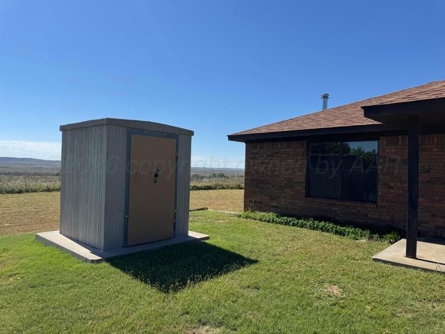 120 Antelope, Canadian, TX 79014