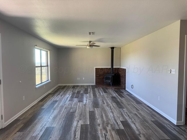 120 Antelope, Canadian, TX 79014