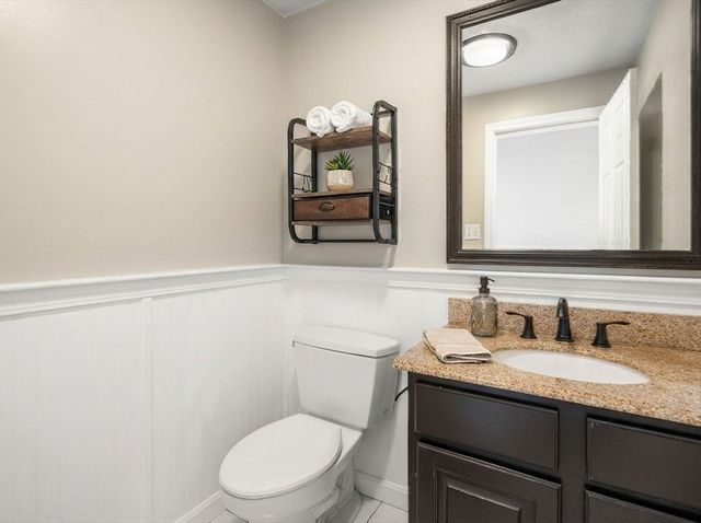 45 Ireta Rd, Shrewsbury, MA 01545