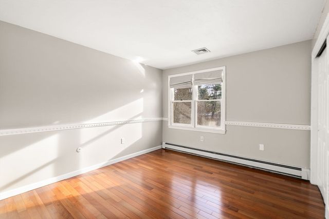 45 Ireta Rd, Shrewsbury, MA 01545