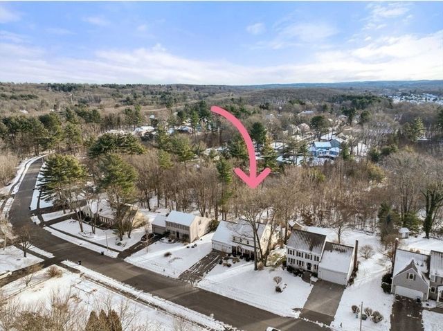 45 Ireta Rd, Shrewsbury, MA 01545