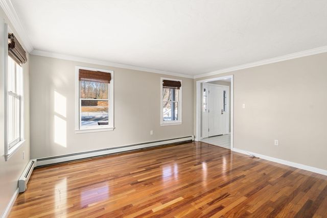 45 Ireta Rd, Shrewsbury, MA 01545