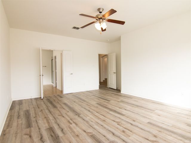 417 Niles Court, Oak Point, TX 75068