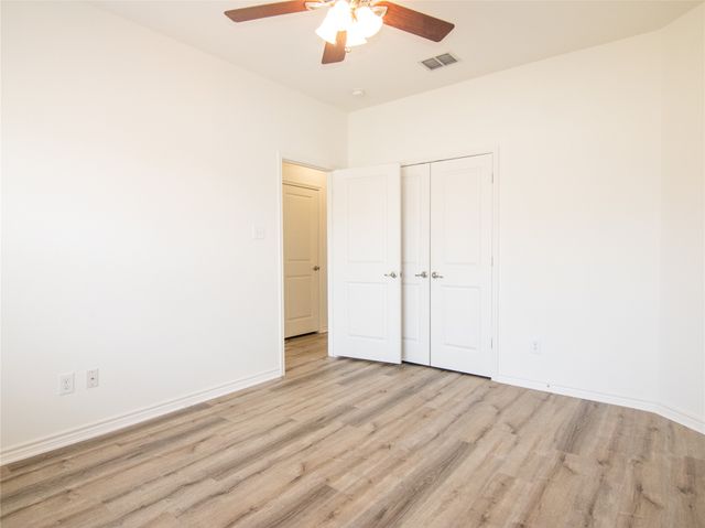 417 Niles Court, Oak Point, TX 75068