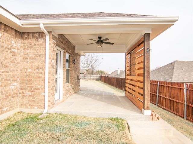417 Niles Court, Oak Point, TX 75068