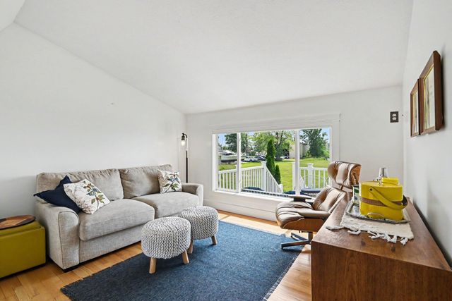 345 Ruddiman Drive, North Muskegon City, MI 49445