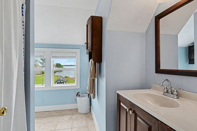 345 Ruddiman Drive, North Muskegon City, MI 49445