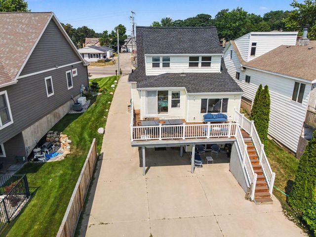 345 Ruddiman Drive, North Muskegon City, MI 49445