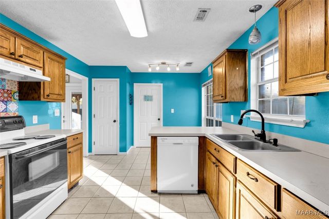 80 Atkin Hill Road, Wetumpka, AL 36092