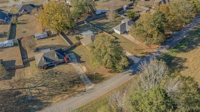 80 Atkin Hill Road, Wetumpka, AL 36092