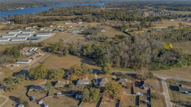 80 Atkin Hill Road, Wetumpka, AL 36092