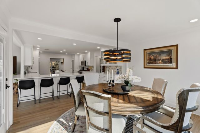 59421 E 301 Road, Grove, OK 74344