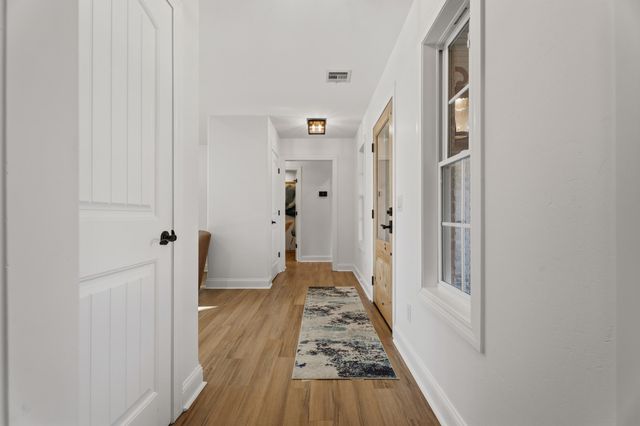 59421 E 301 Road, Grove, OK 74344