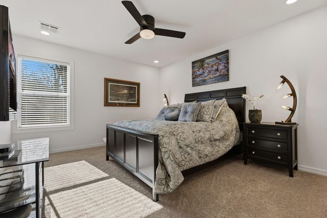 59421 E 301 Road, Grove, OK 74344