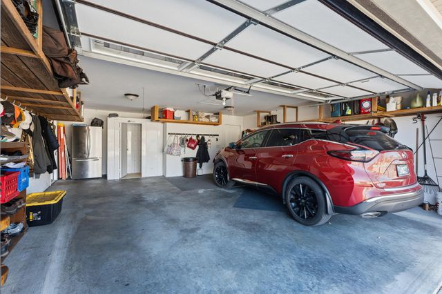 59421 E 301 Road, Grove, OK 74344