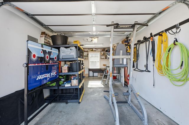 59421 E 301 Road, Grove, OK 74344