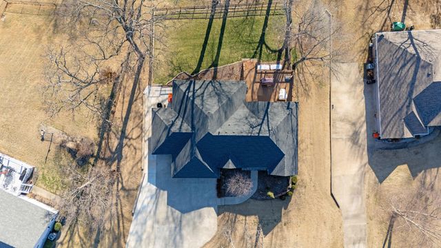 59421 E 301 Road, Grove, OK 74344