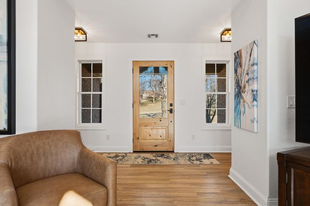 59421 E 301 Road, Grove, OK 74344