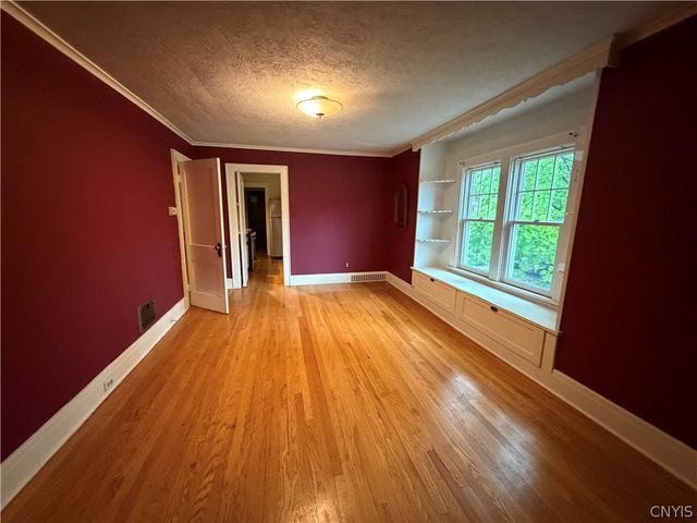 1300-1302 Oak Street, Syracuse, NY 13203