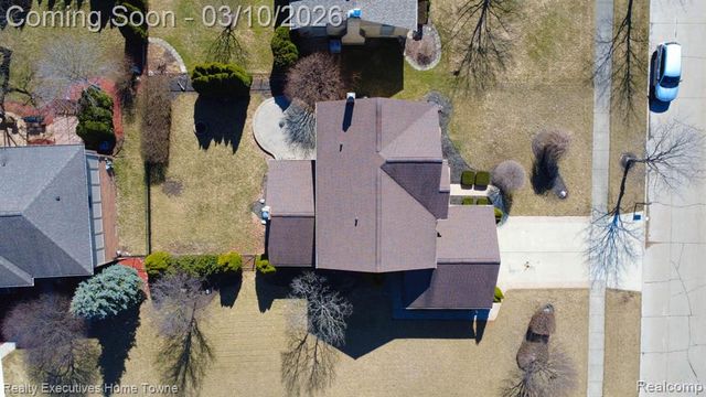 39344 Lorien Drive, Sterling Heights, MI 48313