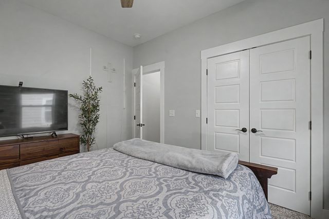 959 Alton Dr, Clarksville, TN 37043