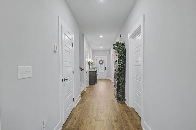 959 Alton Dr, Clarksville, TN 37043