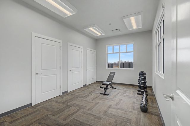 959 Alton Dr, Clarksville, TN 37043