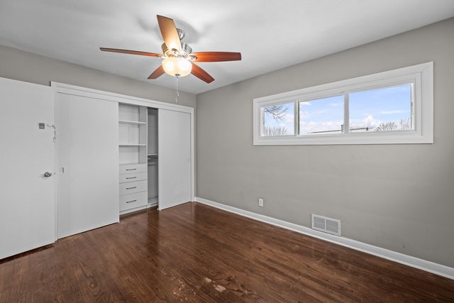 1358 W Garfield Street, Davenport, IA 52804