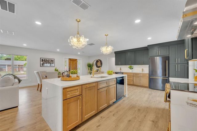 350 CORNWALL RD, Winter Park, FL 32792