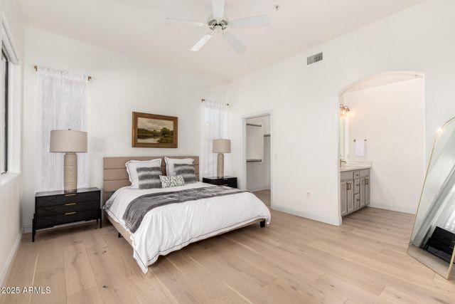 7027 N SCOTTSDALE Road 224, Paradise Valley, AZ 85253