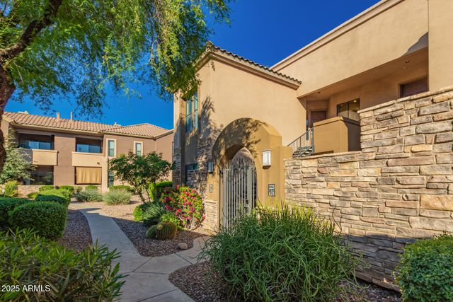 7027 N SCOTTSDALE Road 224, Paradise Valley, AZ 85253