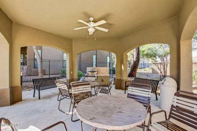 7027 N SCOTTSDALE Road 224, Paradise Valley, AZ 85253