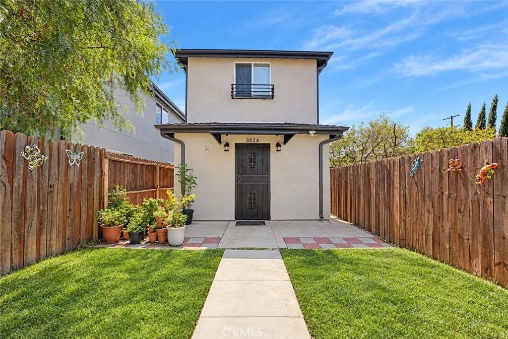 3524 Hunter Street, Los Angeles, CA 90023