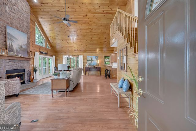 801 Starlight Drive, Sautee Nacoochee, GA 30571