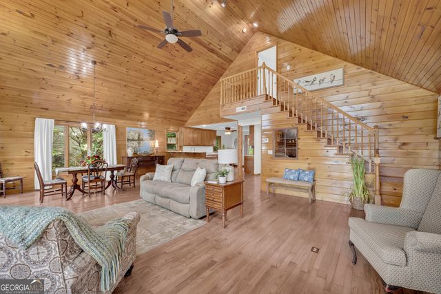 801 Starlight Drive, Sautee Nacoochee, GA 30571