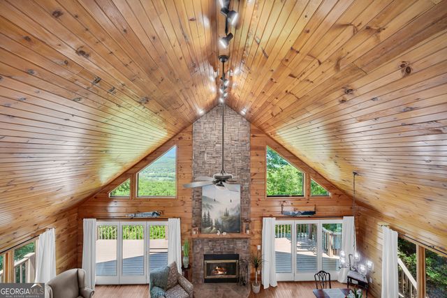 801 Starlight Drive, Sautee Nacoochee, GA 30571