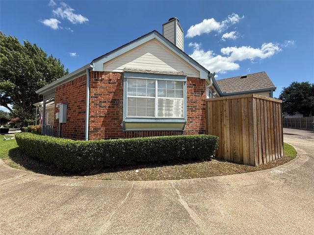 18167 Whispering Gables Lane, Dallas, TX 75287