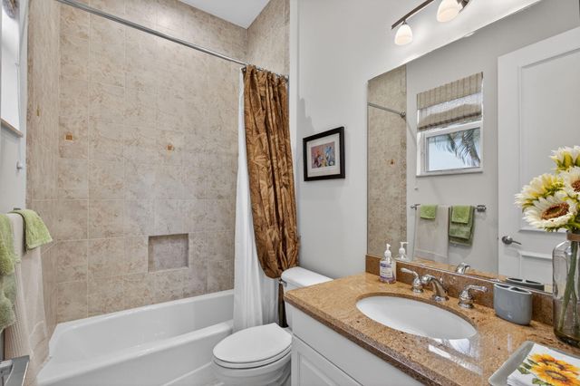 160 Viera Drive, Palm Beach Gardens, FL 33418